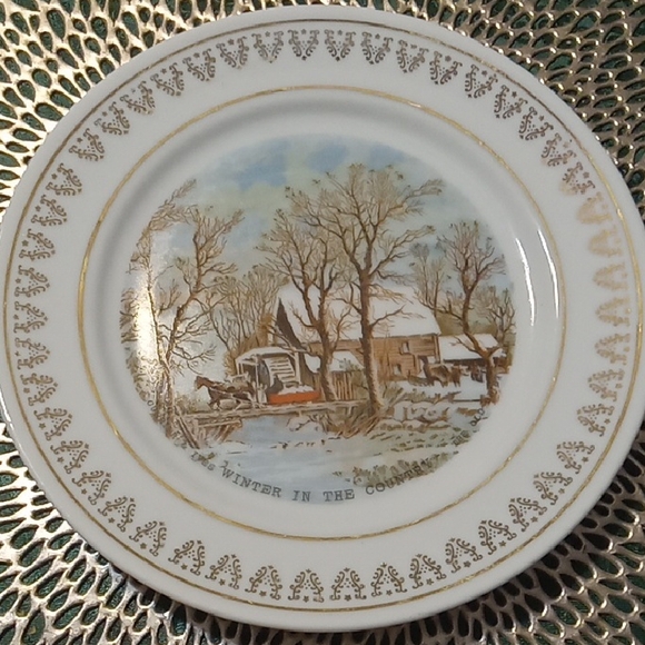 Vintage Other - Vintage Winter Countryside Plate with Gold Accents